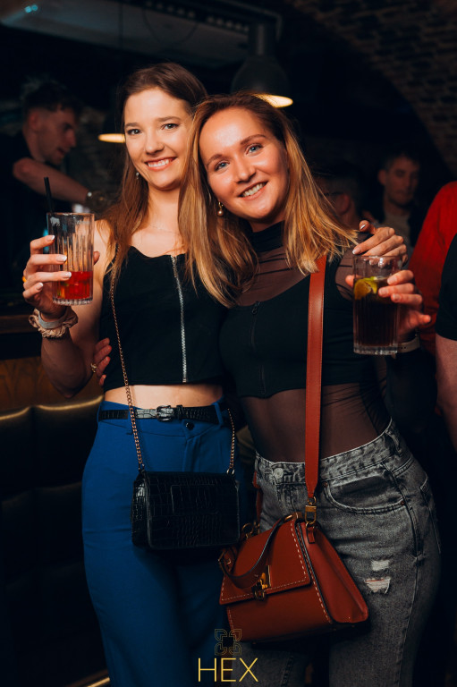 Gorąca noc w HEX. DJ Adamus rozkręcił parkiet