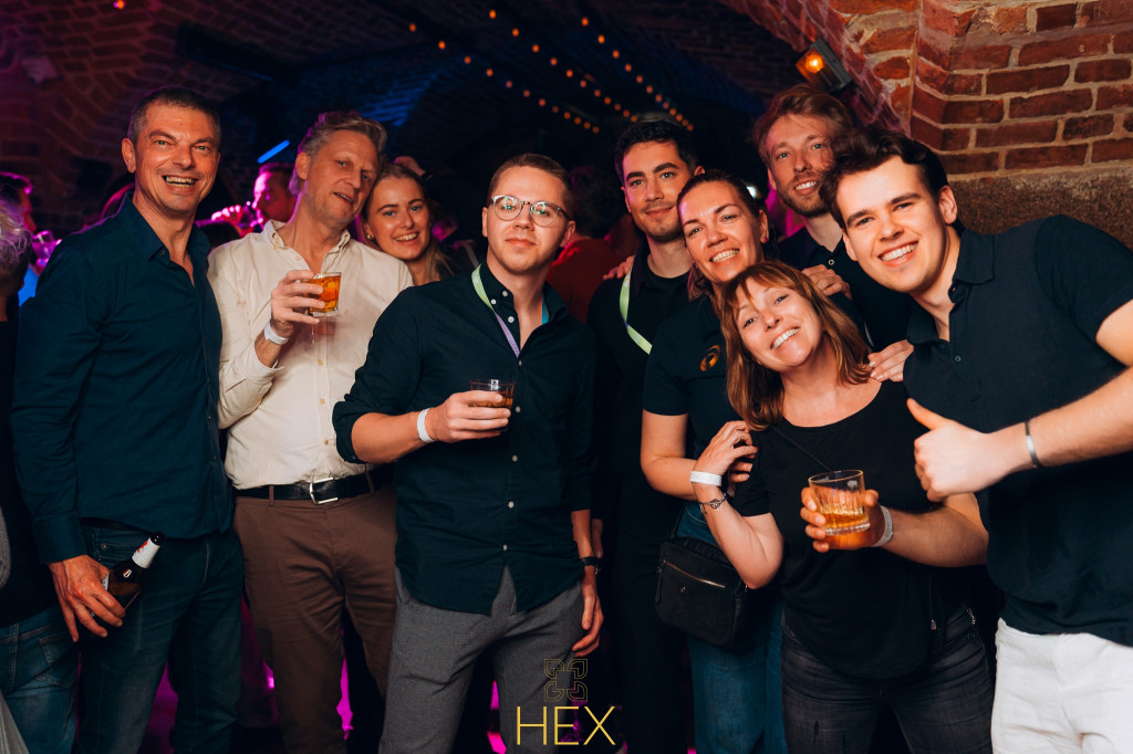 Gorąca noc w HEX. DJ Adamus rozkręcił parkiet