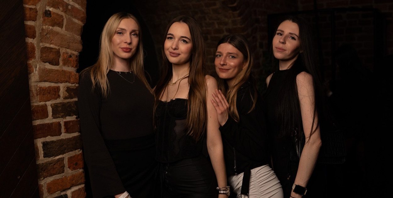 Gorąca noc w HEX. DJ Adamus rozkręcił parkiet