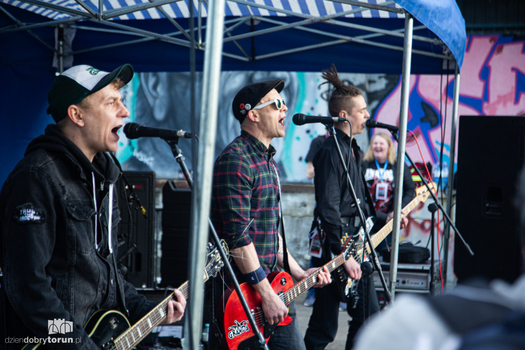 Rock bez dachu w toruńskiej Sercowni