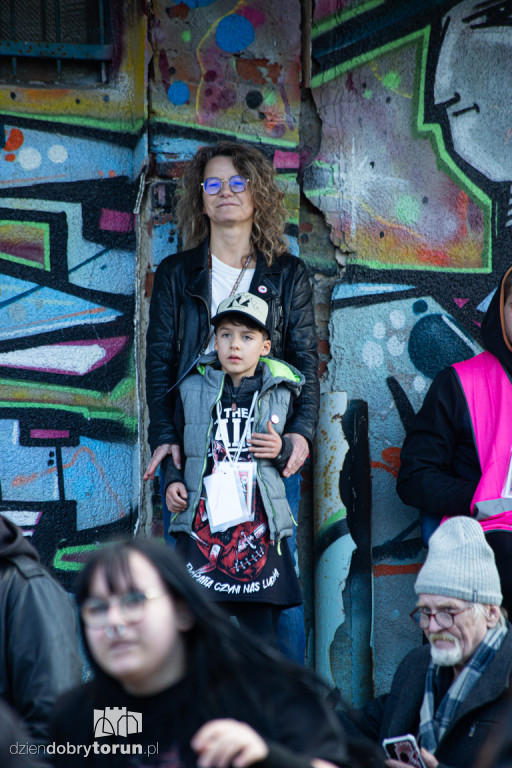 Rock bez dachu w toruńskiej Sercowni