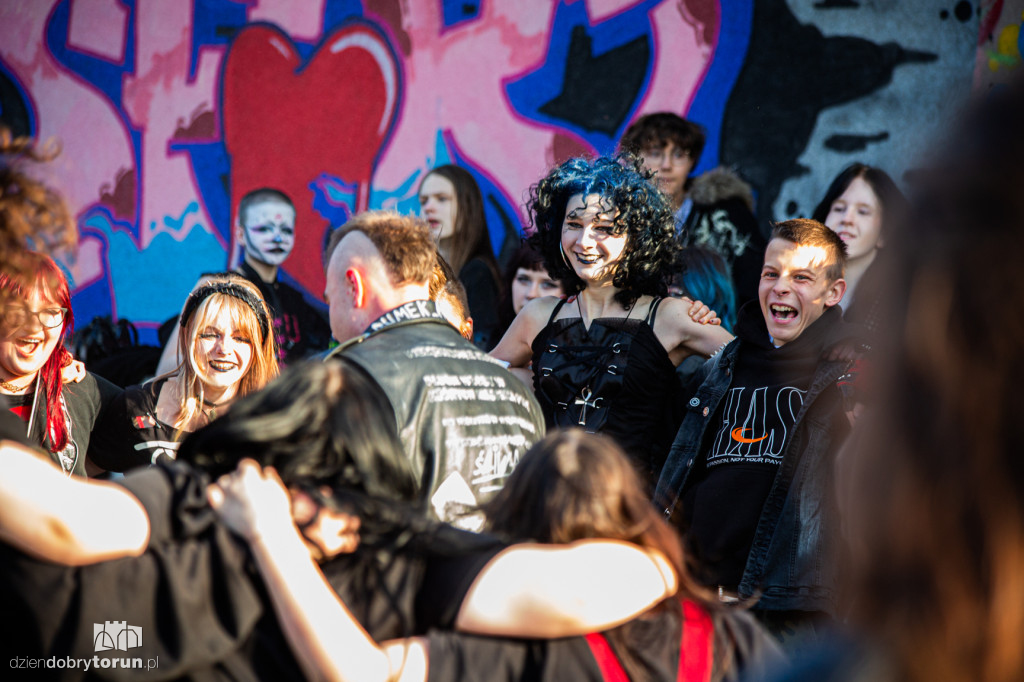 Rock bez dachu w toruńskiej Sercowni