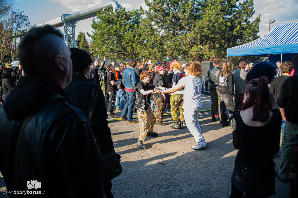 Rock bez dachu w toruńskiej Sercowni