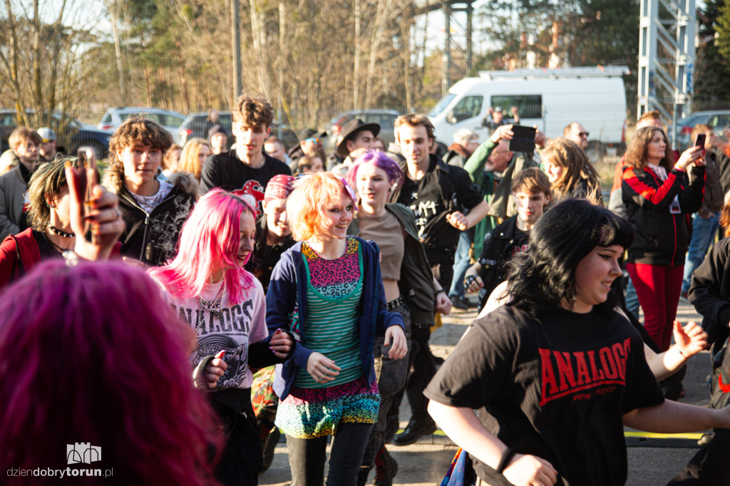 Rock bez dachu w toruńskiej Sercowni