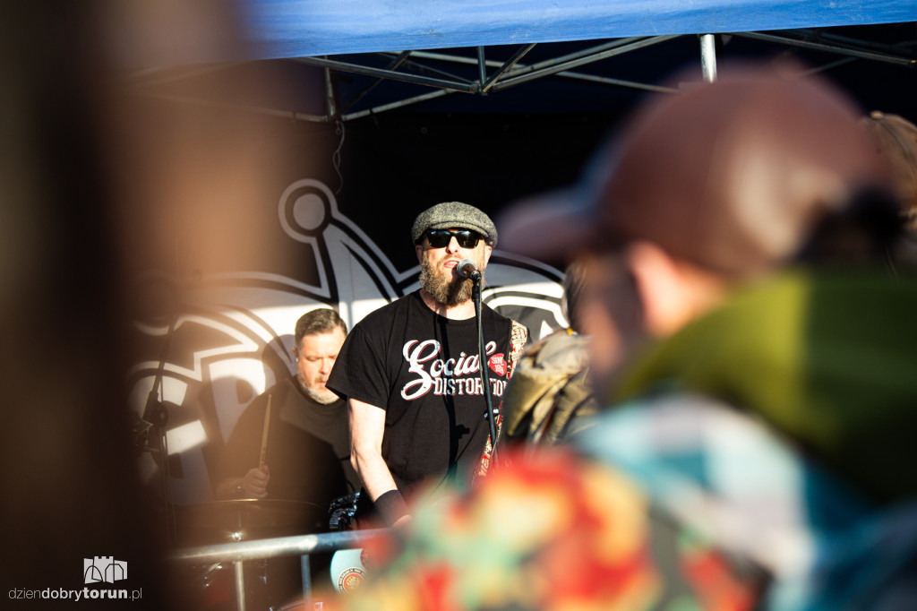 Rock bez dachu w toruńskiej Sercowni