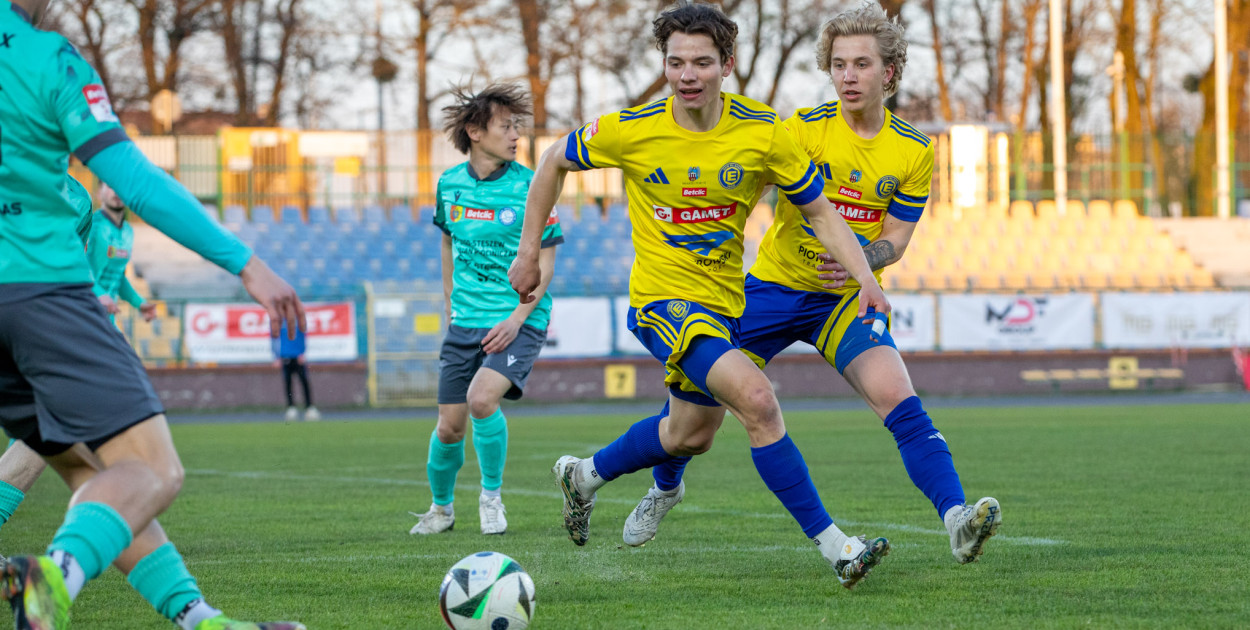 Elana Toruń 1:1 Lipno Stęszew
