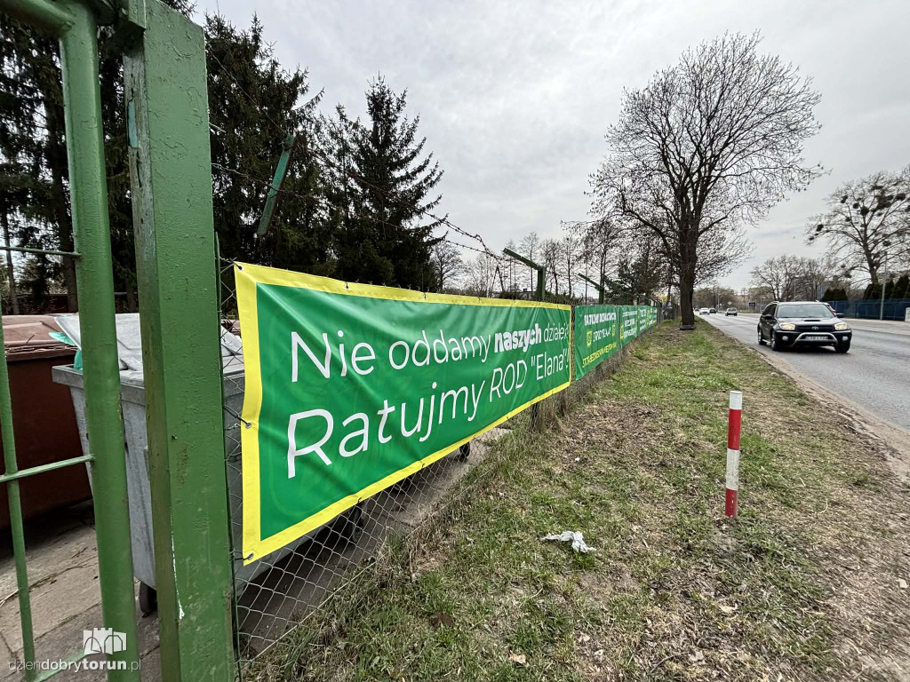 Banery sprzeciwu na ROD Elana