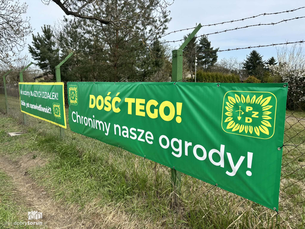 Banery sprzeciwu na ROD Elana