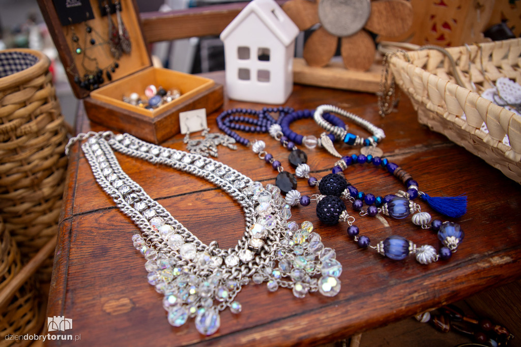 Pchli Targ pod Kometą