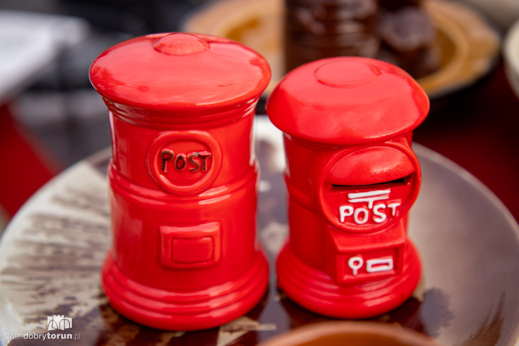 Pchli Targ pod Kometą