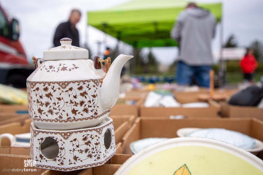 Pchli Targ pod Kometą