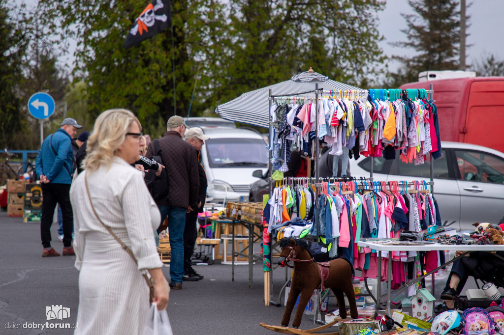 Pchli Targ pod Kometą