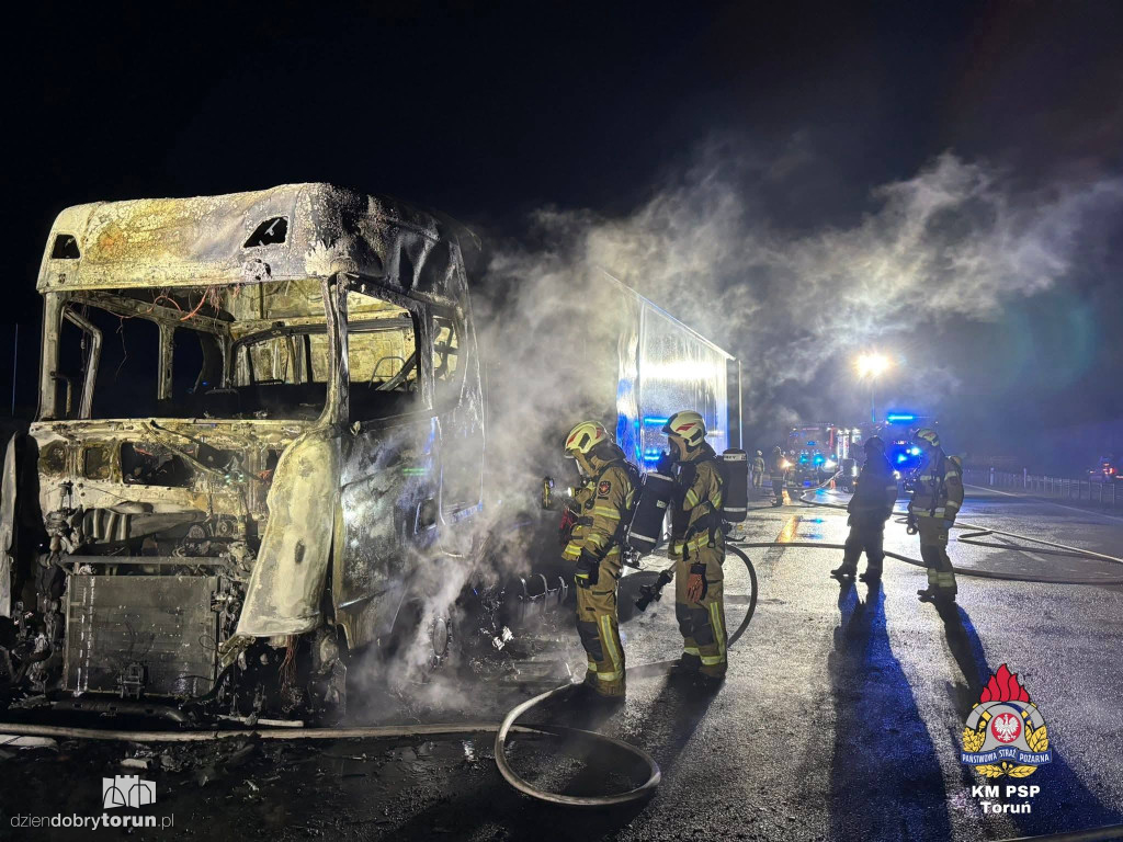 Pożar na autostradzie A1 pod Toruniem