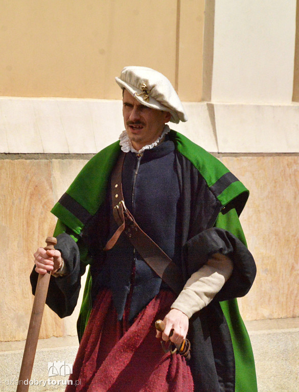 Historyczna parada na starówce