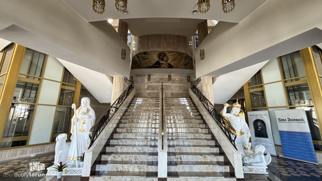 To sanktuarium zna cała Polska. Wnętrze robi ogromne wrażenie