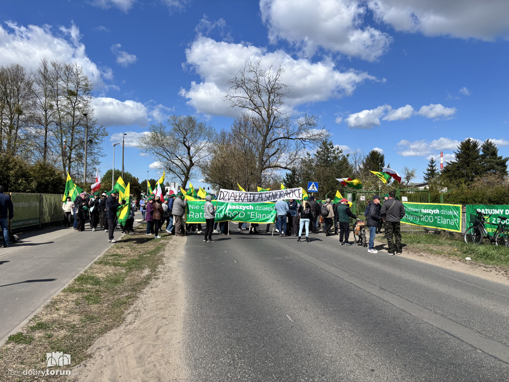 Protest działkowców ROD „Elana”