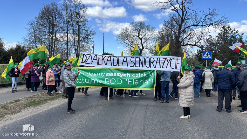 Protest działkowców ROD „Elana”