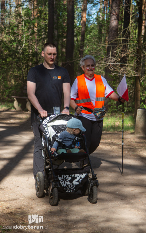 Parkrun patriotycznie - bieg z flagami