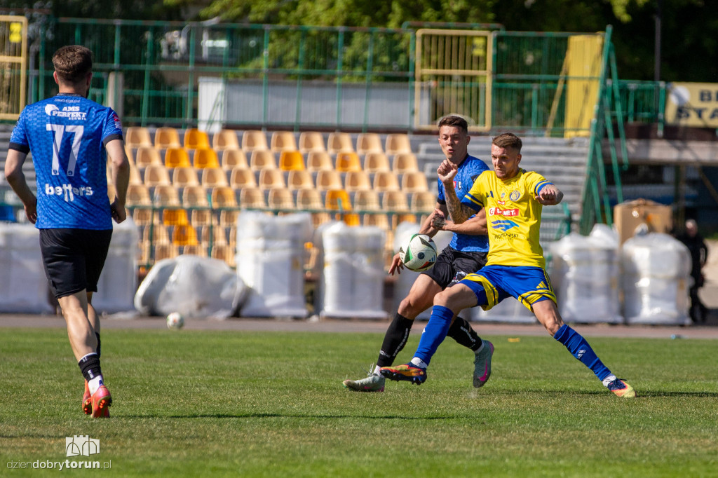 Elana Toruń 0 : 3 Zawisza Bydgoszcz