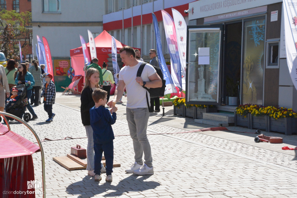 Kino, warsztaty i dobra zabawa. Tak wyglądał piknik przy urzędzie