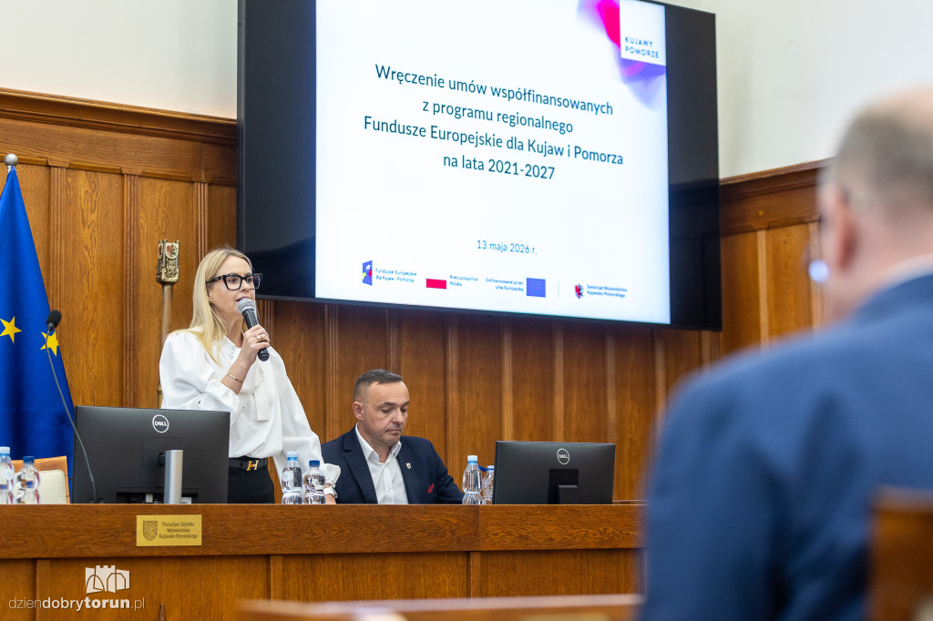 Kolejne miliony popłyną do miast i gmin