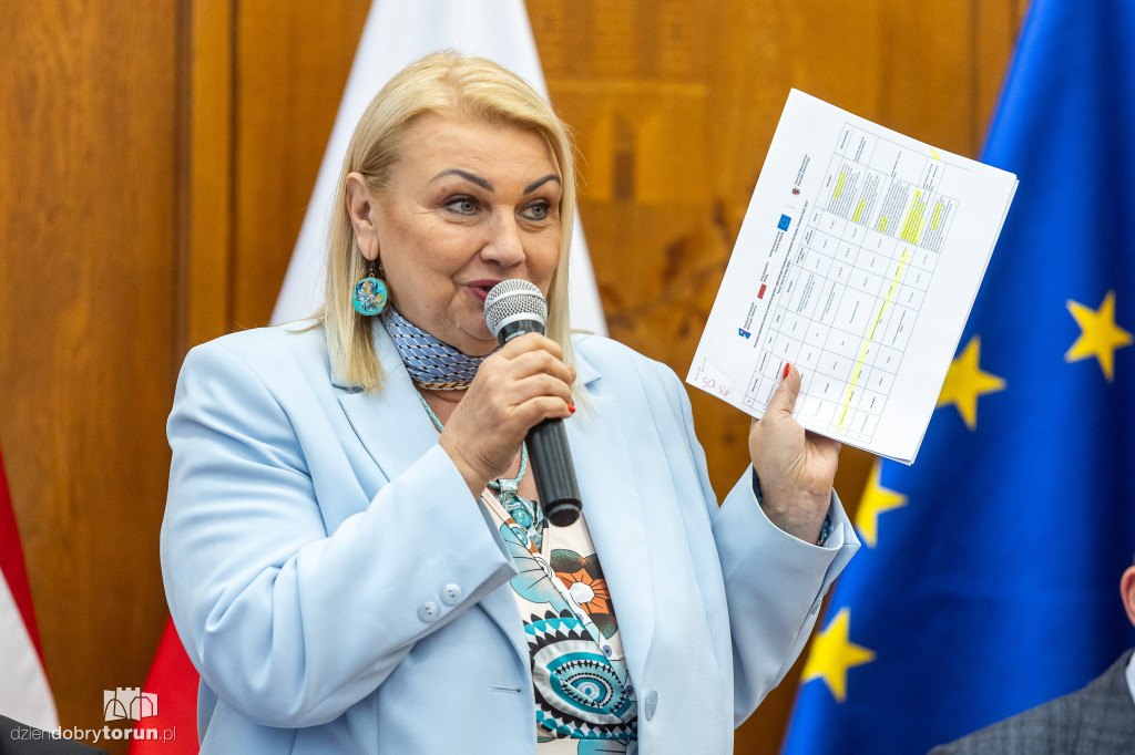 Kolejne miliony popłyną do miast i gmin