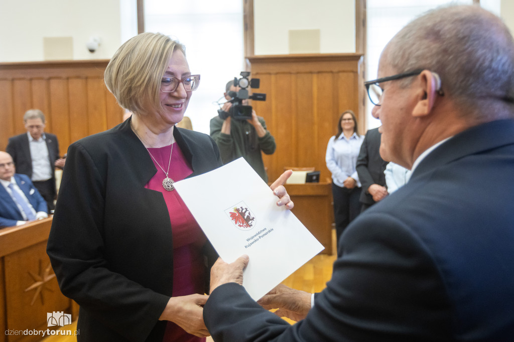 Kolejne miliony popłyną do miast i gmin
