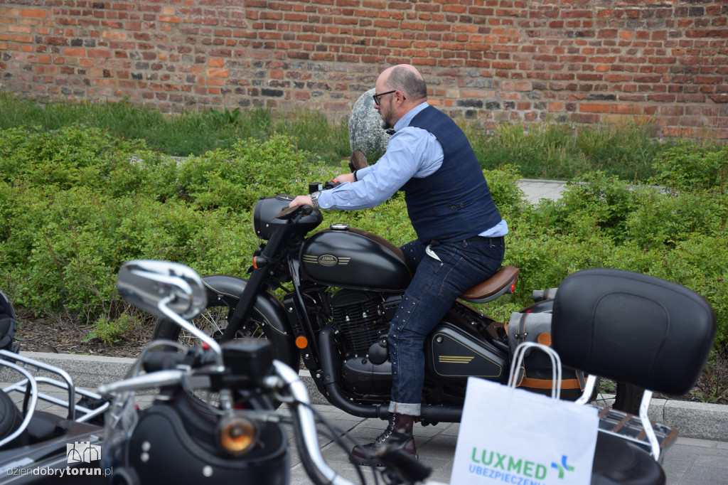 The Distinguished Gentleman’s Ride na Bulwarze