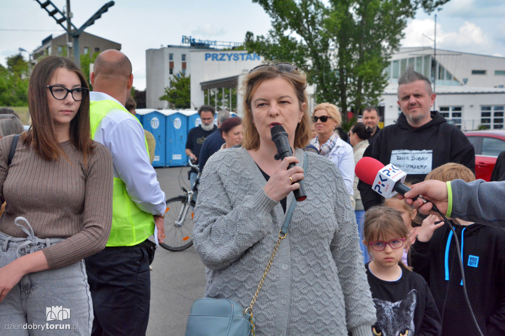 Protest rodziców ws. toruńskiej oświaty