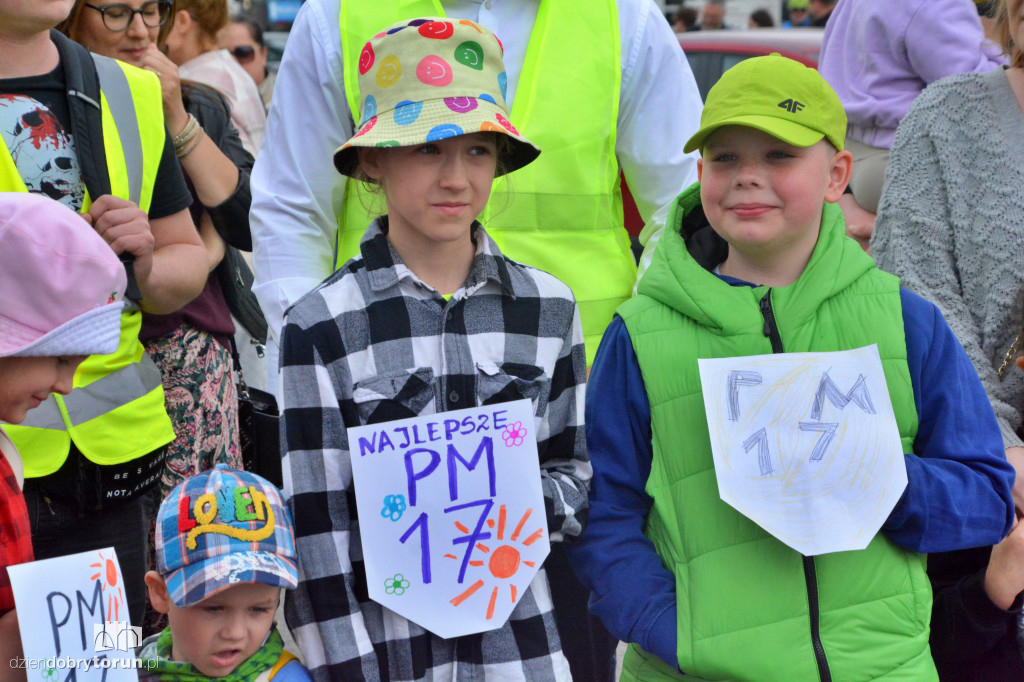 Protest rodziców ws. toruńskiej oświaty