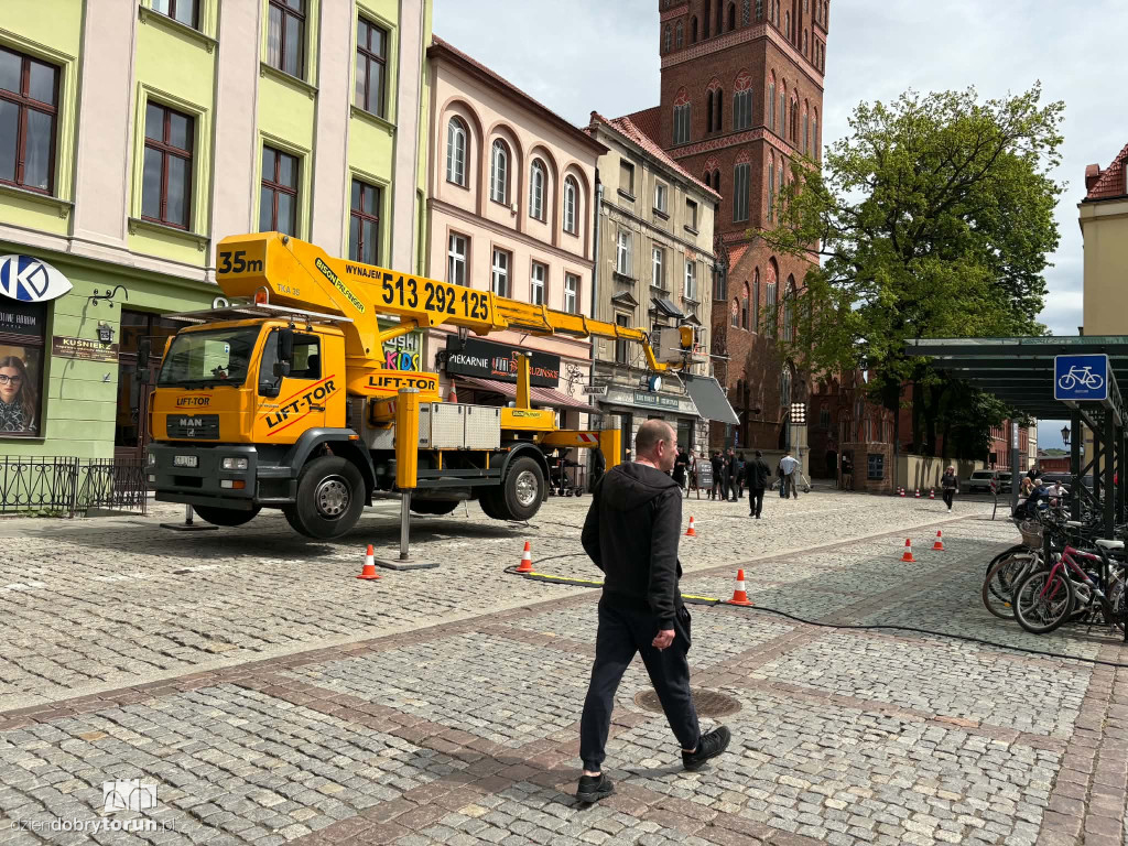 Zobacz zdjęcia z planu filmowego!