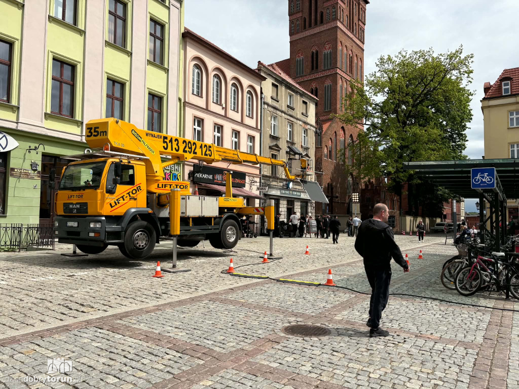 Zobacz zdjęcia z planu filmowego!