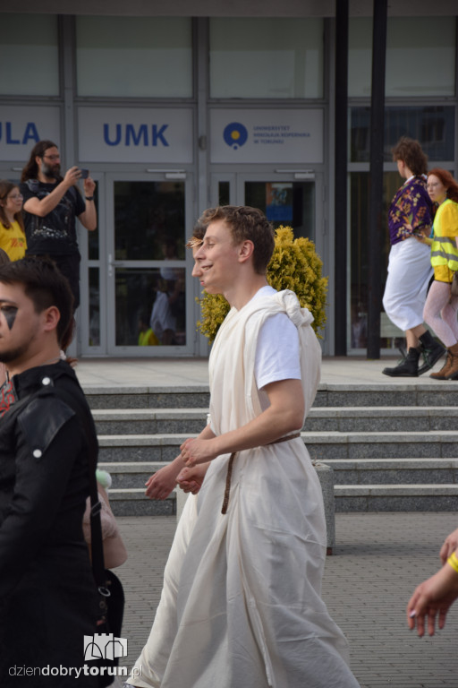 Pochód juwenaliowy na Piernikaliach 2026