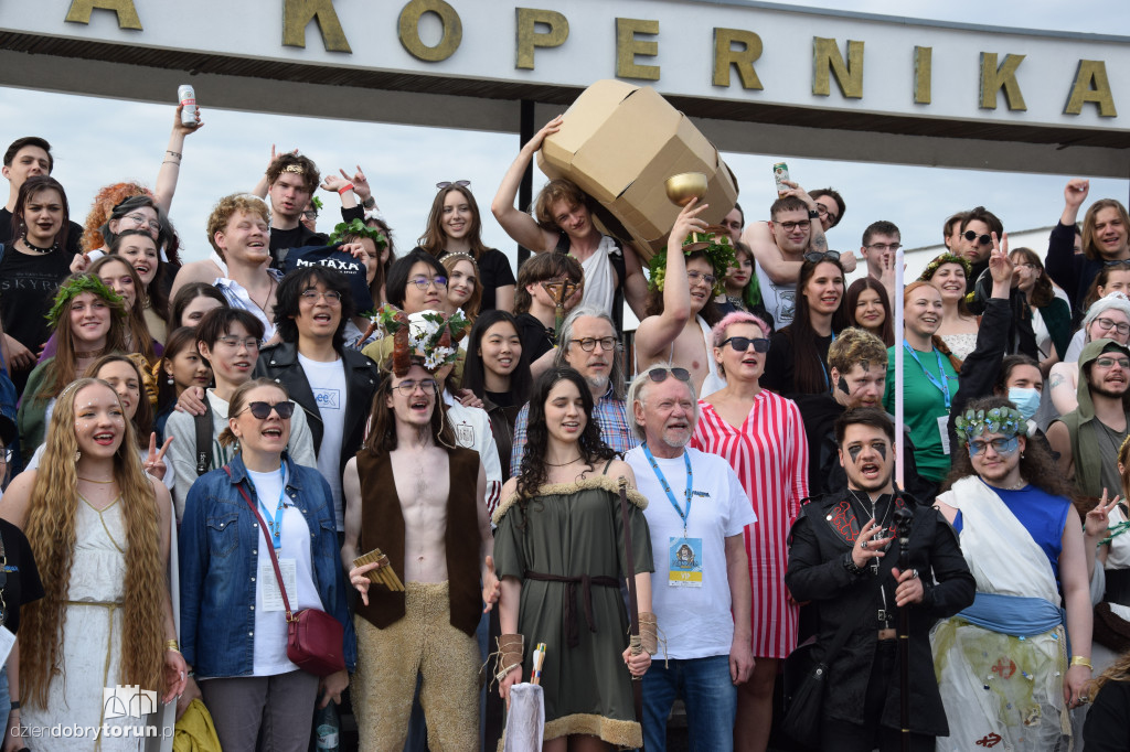 Pochód juwenaliowy na Piernikaliach 2026
