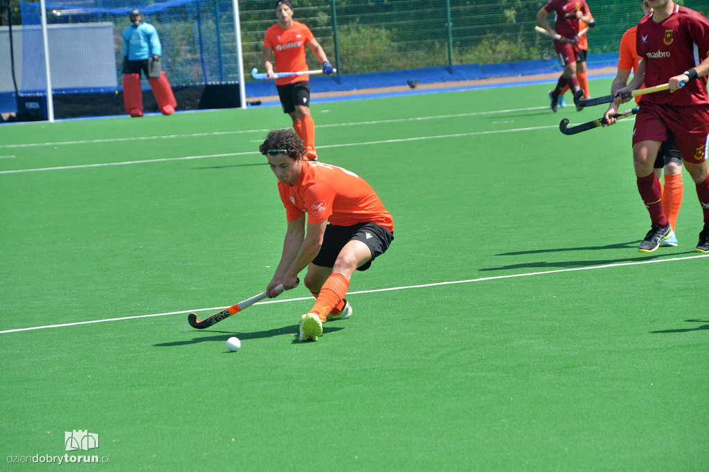 EuroHockey: Grammarians HC – Hotsticks