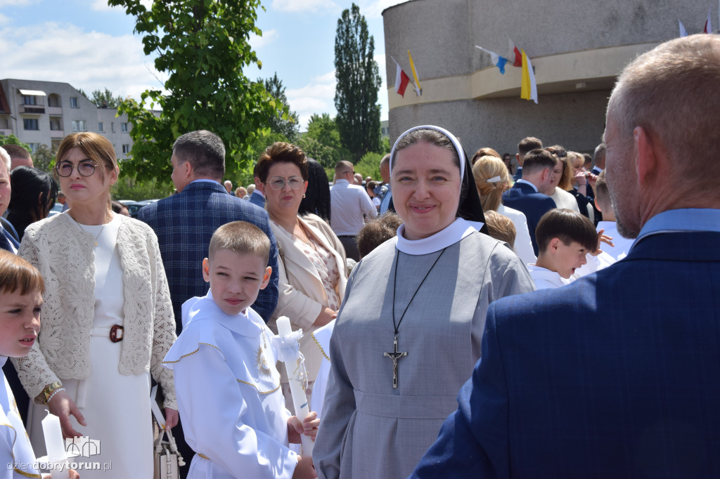 I Komunia Święta w parafii MB Królowej Polski SP8