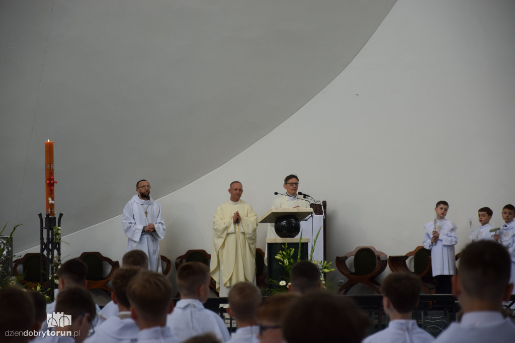 I Komunia Święta w parafii MB Królowej Polski SP8
