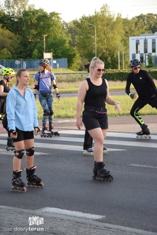 Nightskating przy Toruń Plaza