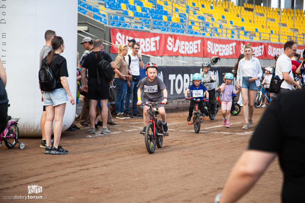 Zawody rowerkowe dla dzieci na Motoarenie