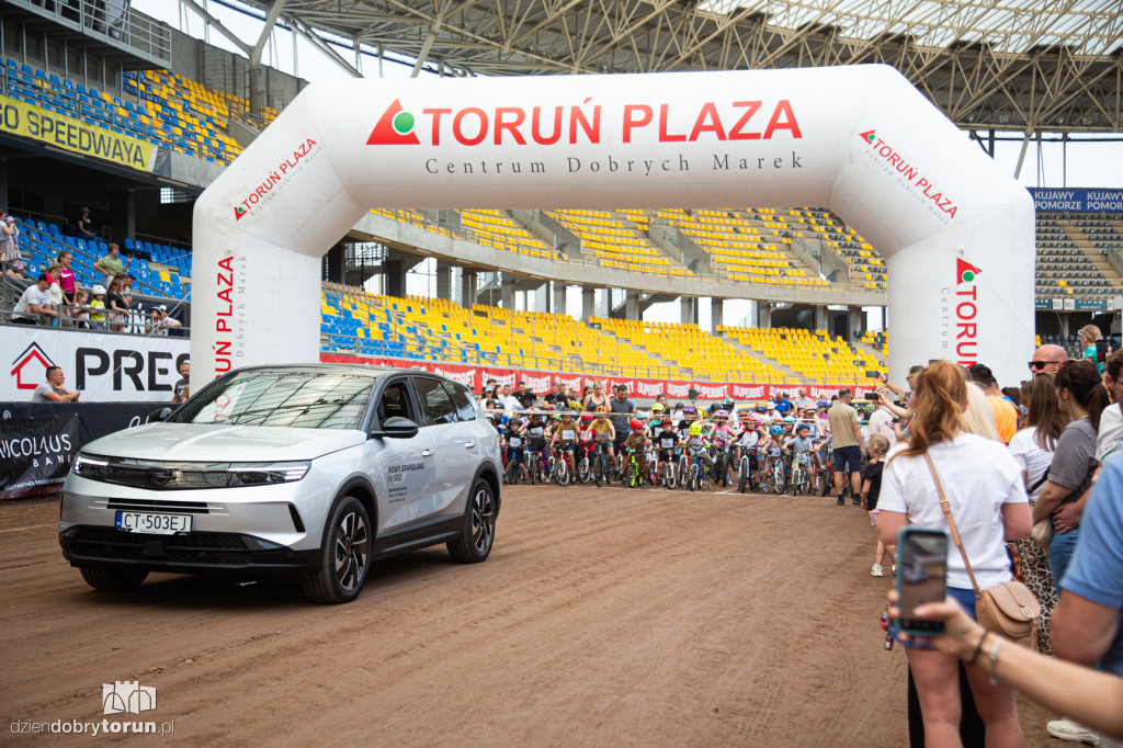 Zawody rowerkowe dla dzieci na Motoarenie