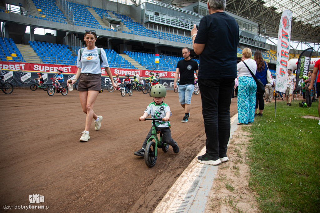 Zawody rowerkowe dla dzieci na Motoarenie