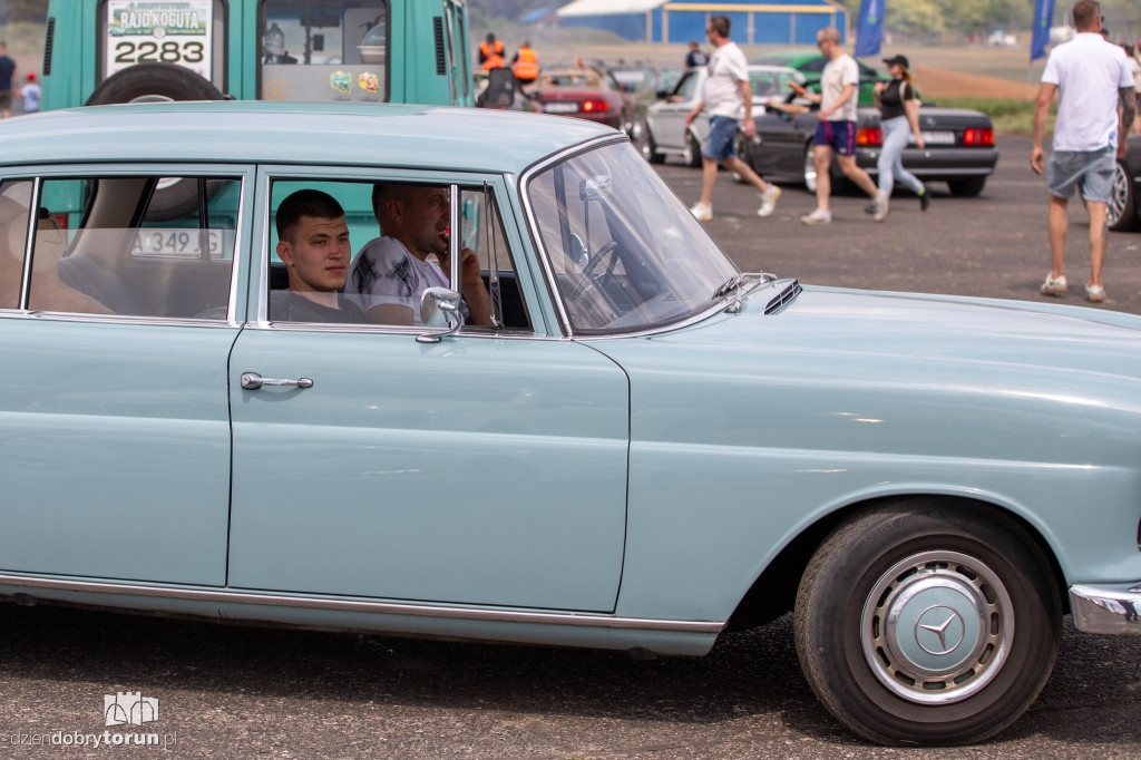 Zlot mercedesa