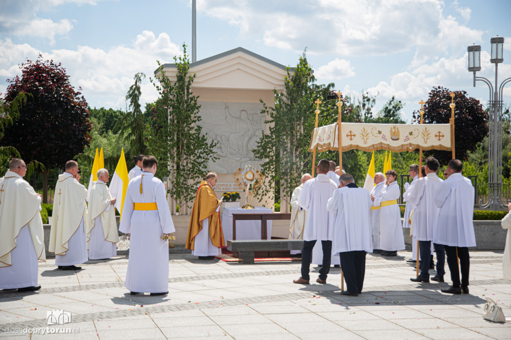 Boże Ciało w Sanktuarium NMP GNE i św. JPII