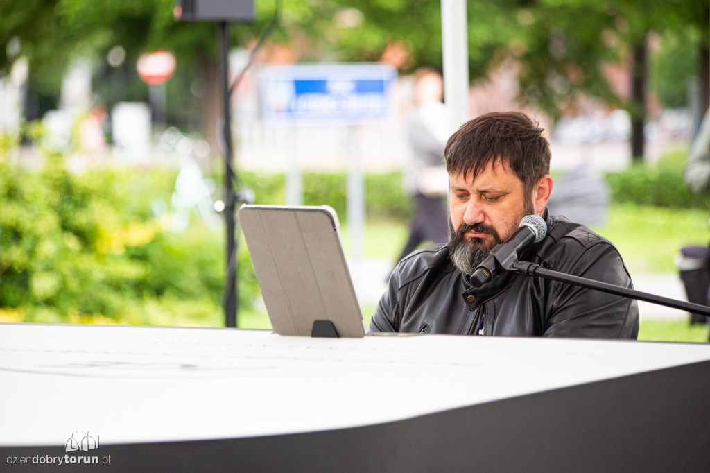 Koncert utworów Jacka Kaczmarskiego w Toruniu