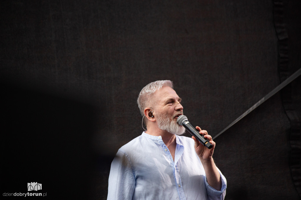 Song of Songs: TGD i Roxie Węgiel