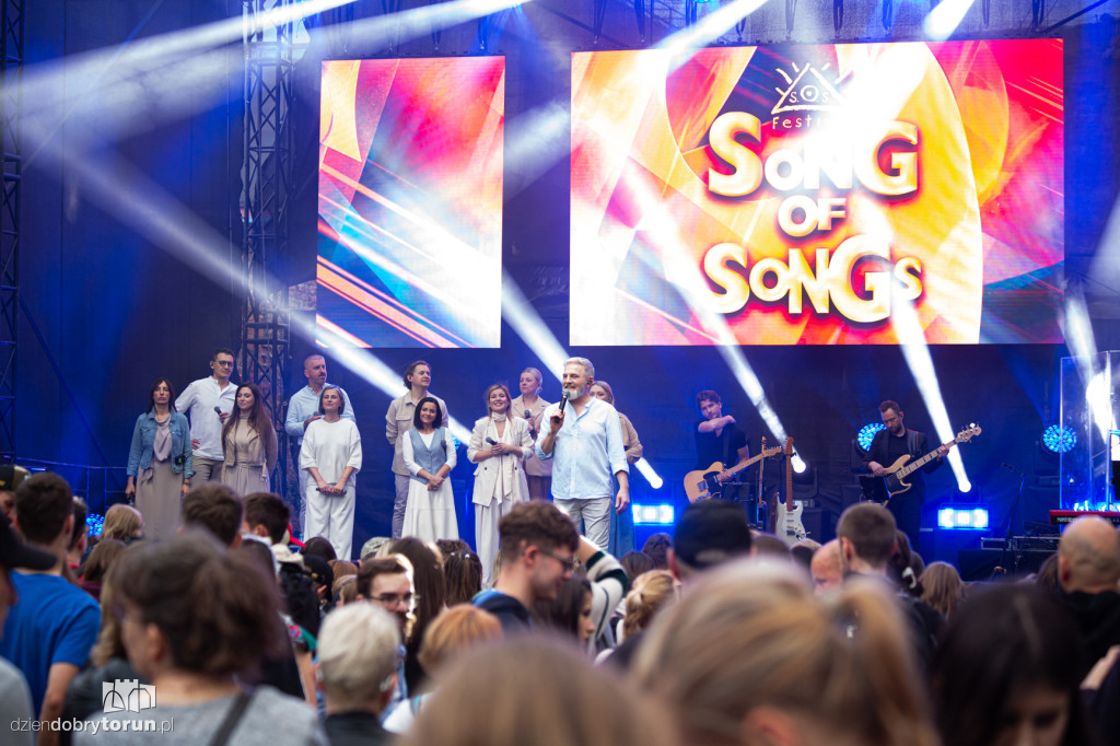 Song of Songs: TGD i Roxie Węgiel