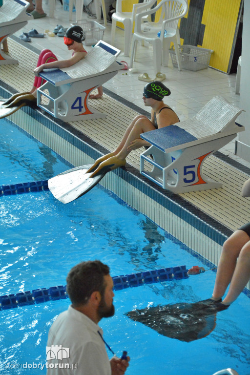 Zawody w monopłetwach w Aqua Toruń