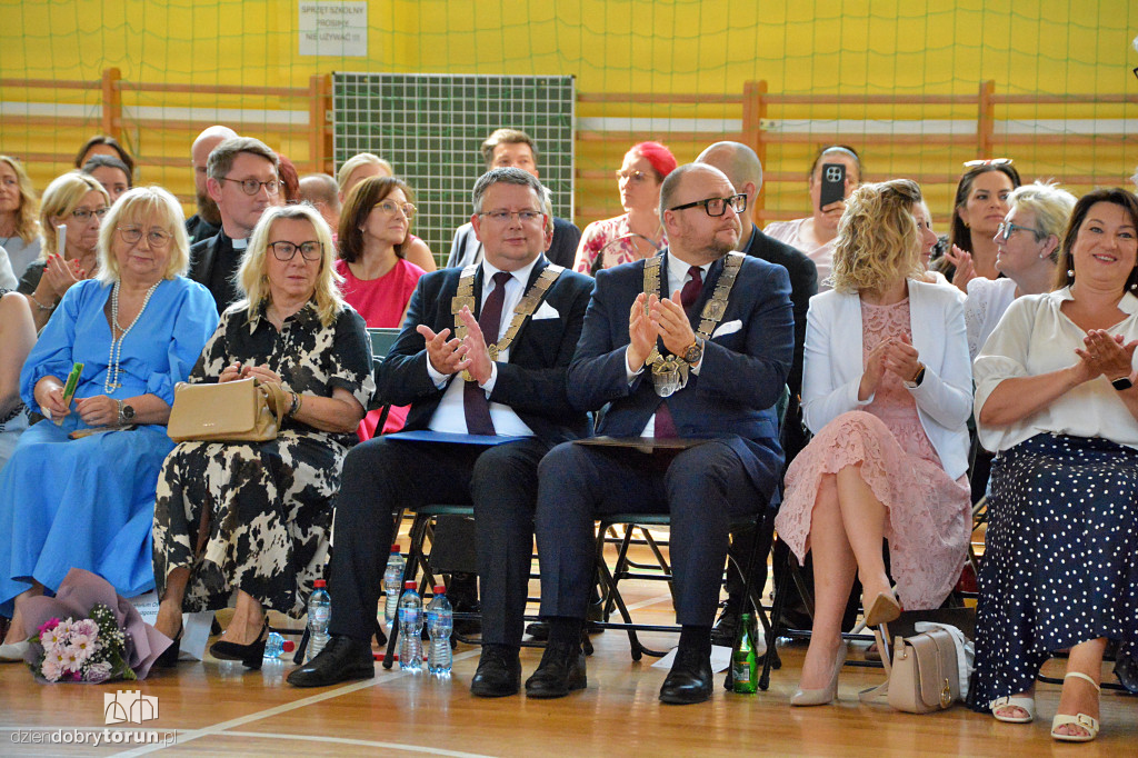 SP nr 6 otrzymała imię Heleny Grossówny