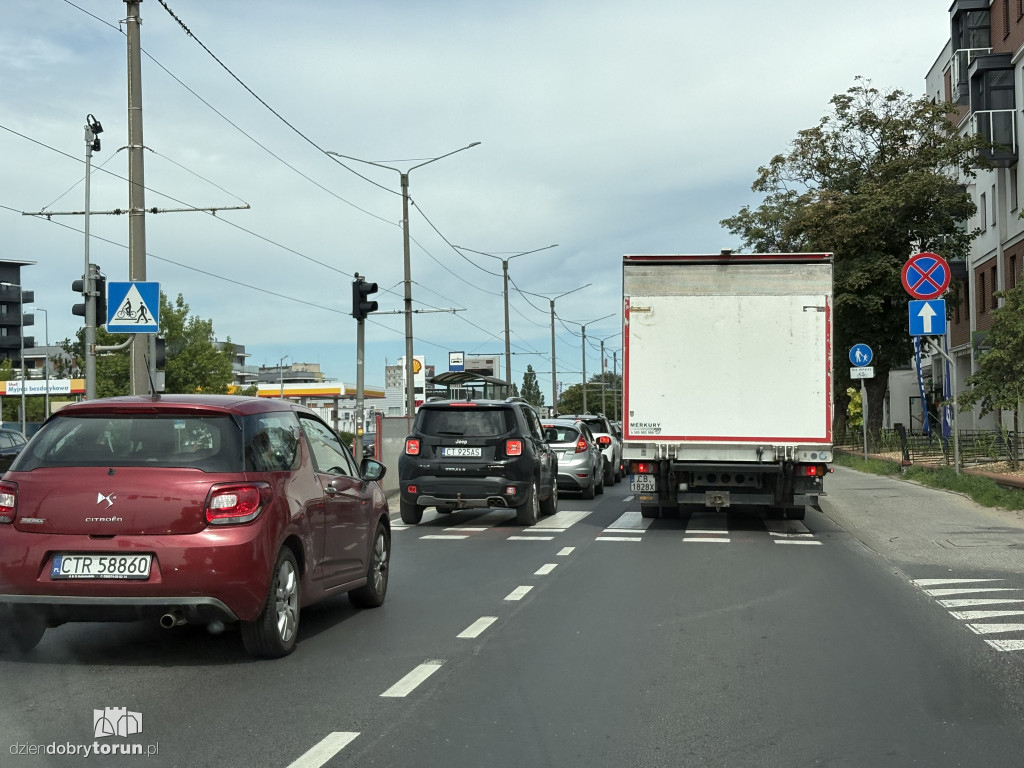 Na Szosie Lubickiej spłonął bus