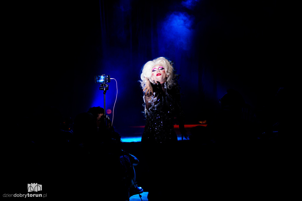 Po prostu Drag Show w Kombinacie